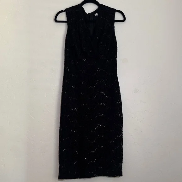 sweater dress black midi ASTR the Label Arwyn Sweater Dress in Charcoal